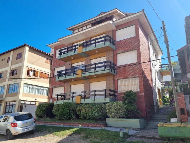 Departamento Edificio TORREJON 301 2°22  en:Villa Gesell, zona:Norte