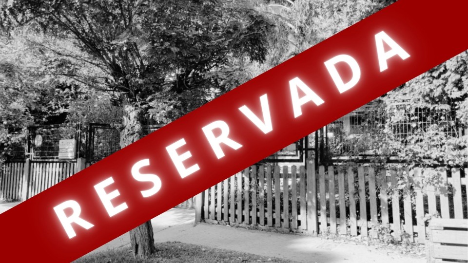 Chalet Violeta Oportunidad amplio chalet zona en: Villa Gesell , zona: Centro 