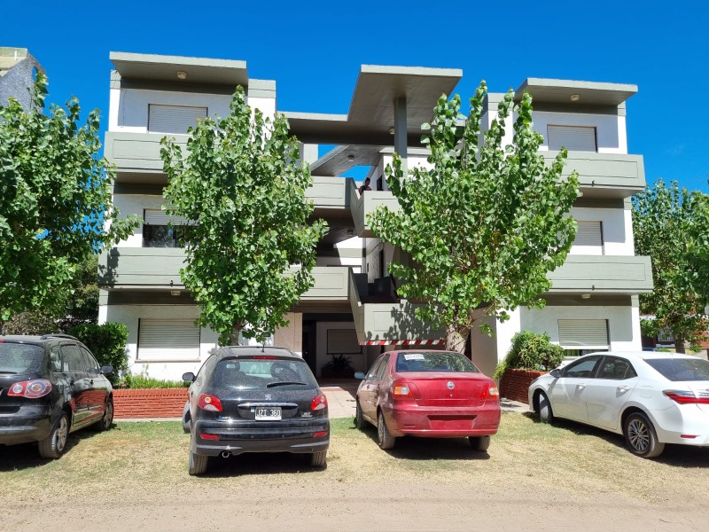 Departamento AMERICA V OPORTUNIDAD DEPARTAMENTO 2 AMB en: Villa Gesell , zona: Sur