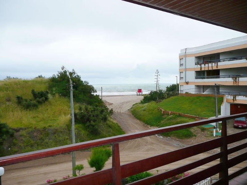 Chalet Chalet EL SULKI Apto Credito. Chalet con gran  en: Villa Gesell , zona: Sur